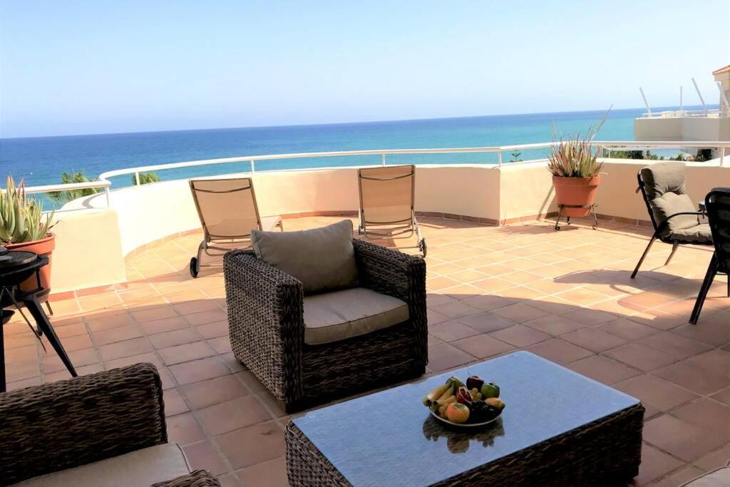 Penthouse Bermuda Beach 2 Estepona Exteriér fotografie