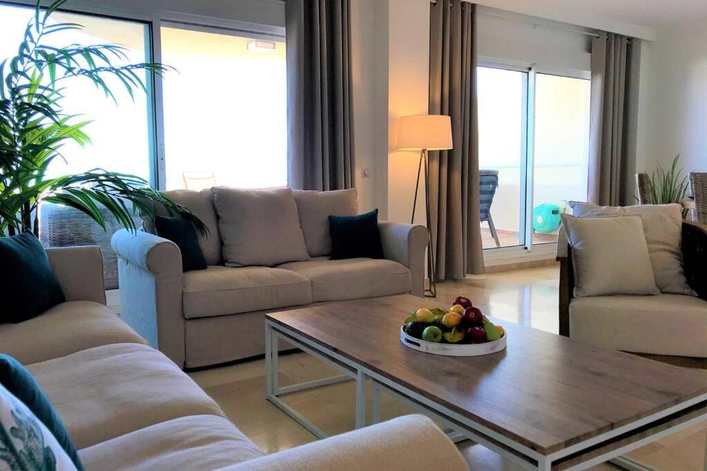 Penthouse Bermuda Beach 2 Estepona Exteriér fotografie