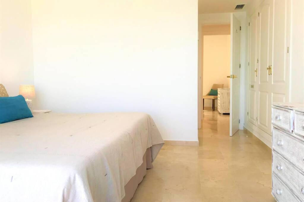 Penthouse Bermuda Beach 2 Estepona Exteriér fotografie